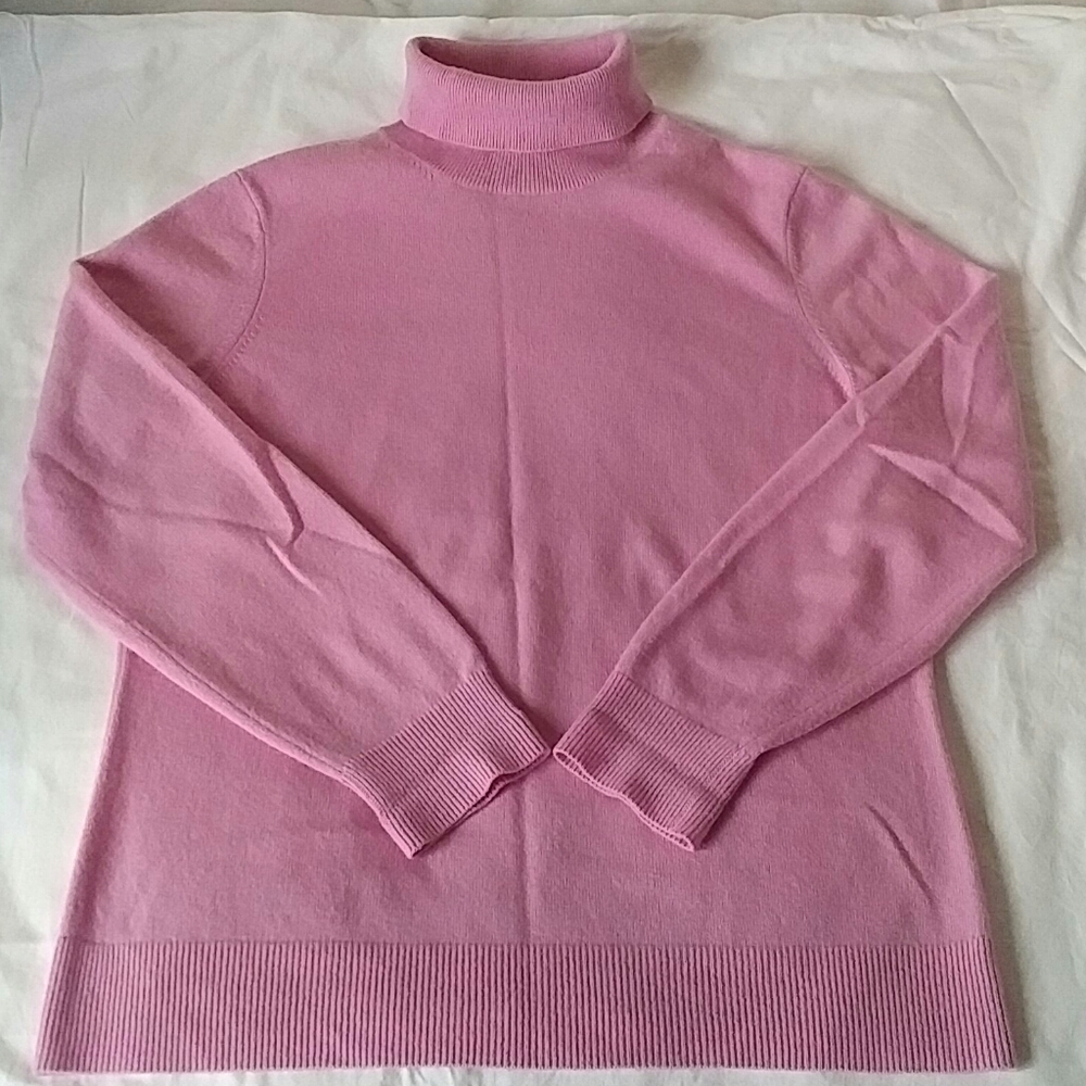 LANDS' END - luxe soft pink cashmere sweater